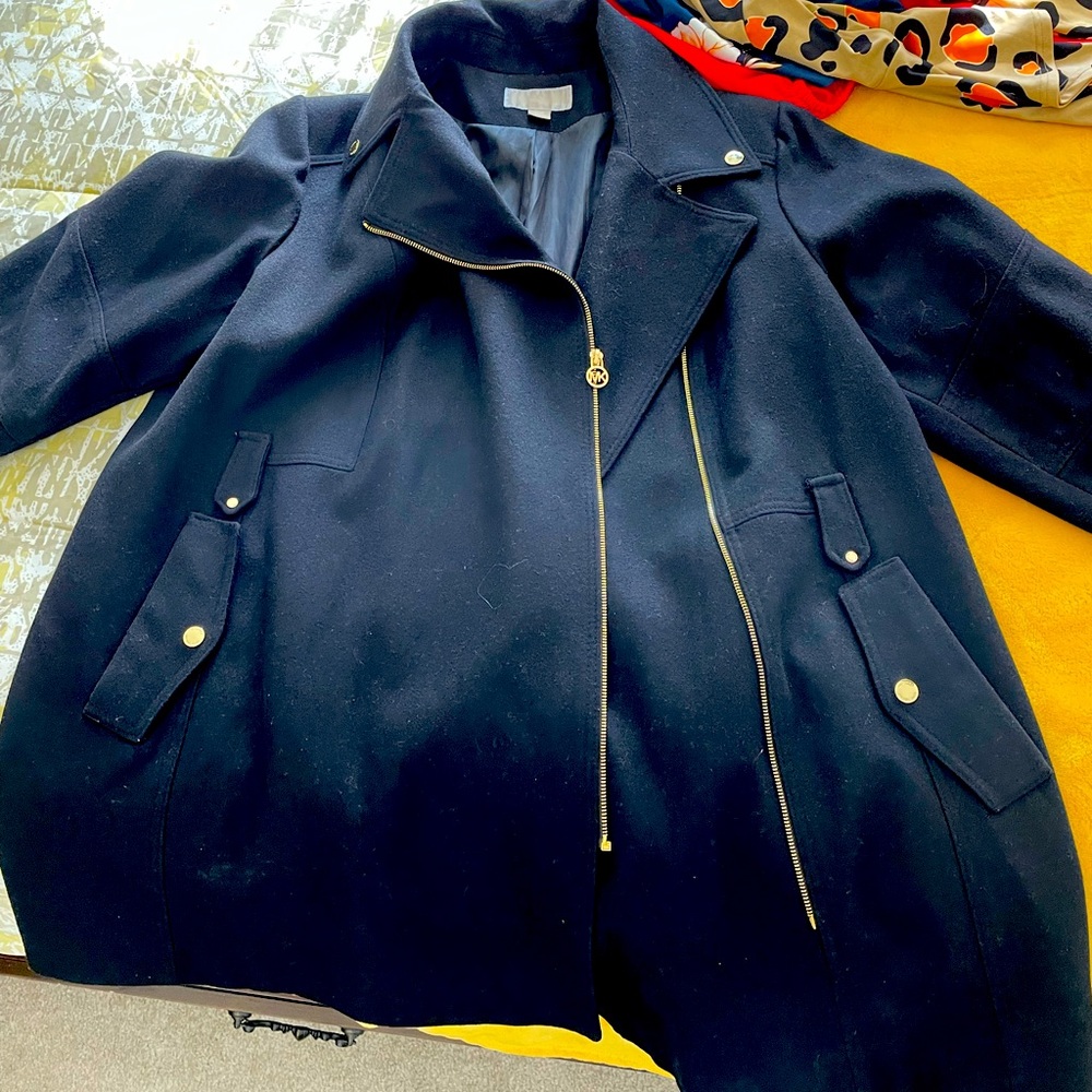 Micheal Kors Peacoat Black Great condition